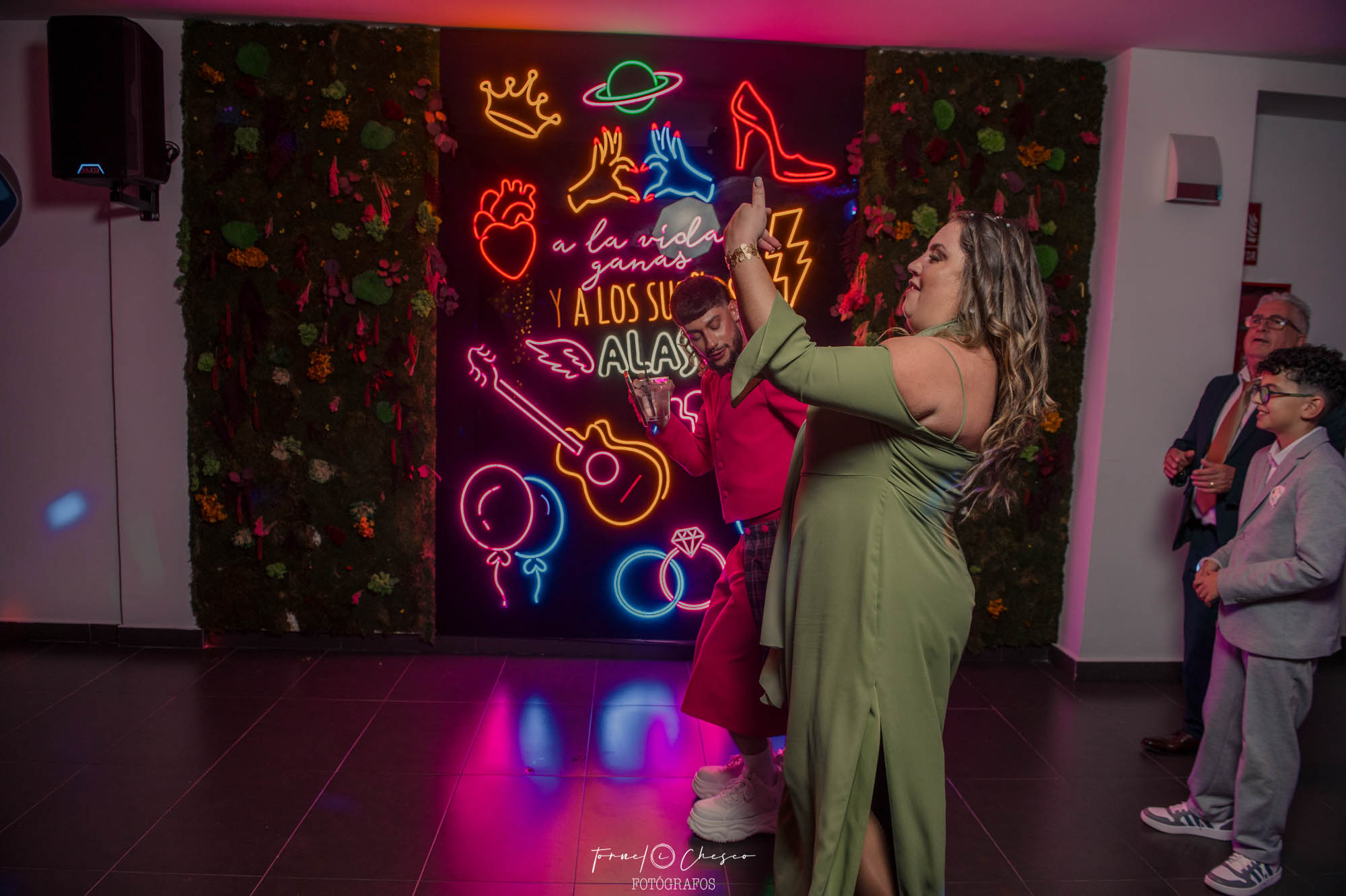 Slide Boda Estefanía & María 80